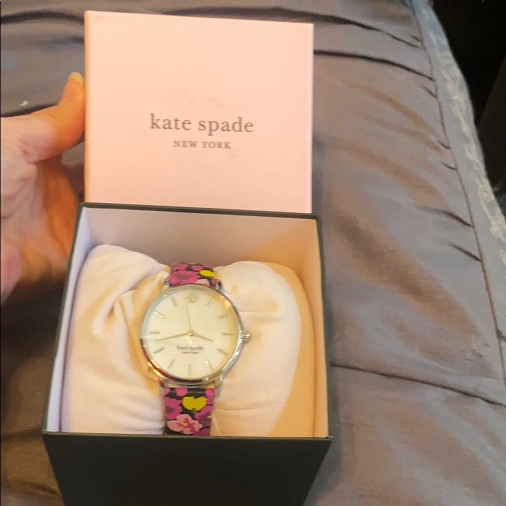 Kate Spade Watch NWT - Picture 4 of 5